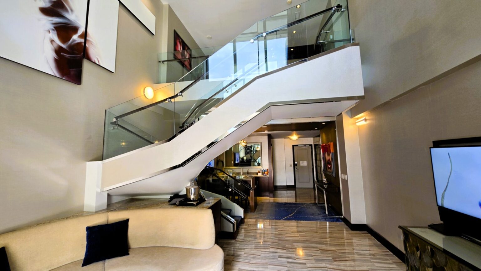 Exclusive 2-Story Lanai Suite The Cosmopolitan of Las Vegas Tour