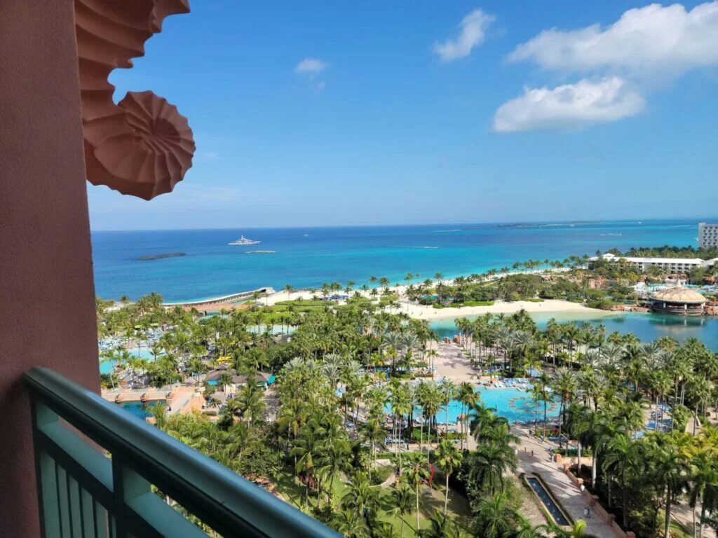 Atlantis Bahamas The Royal View of Atlantis Beach