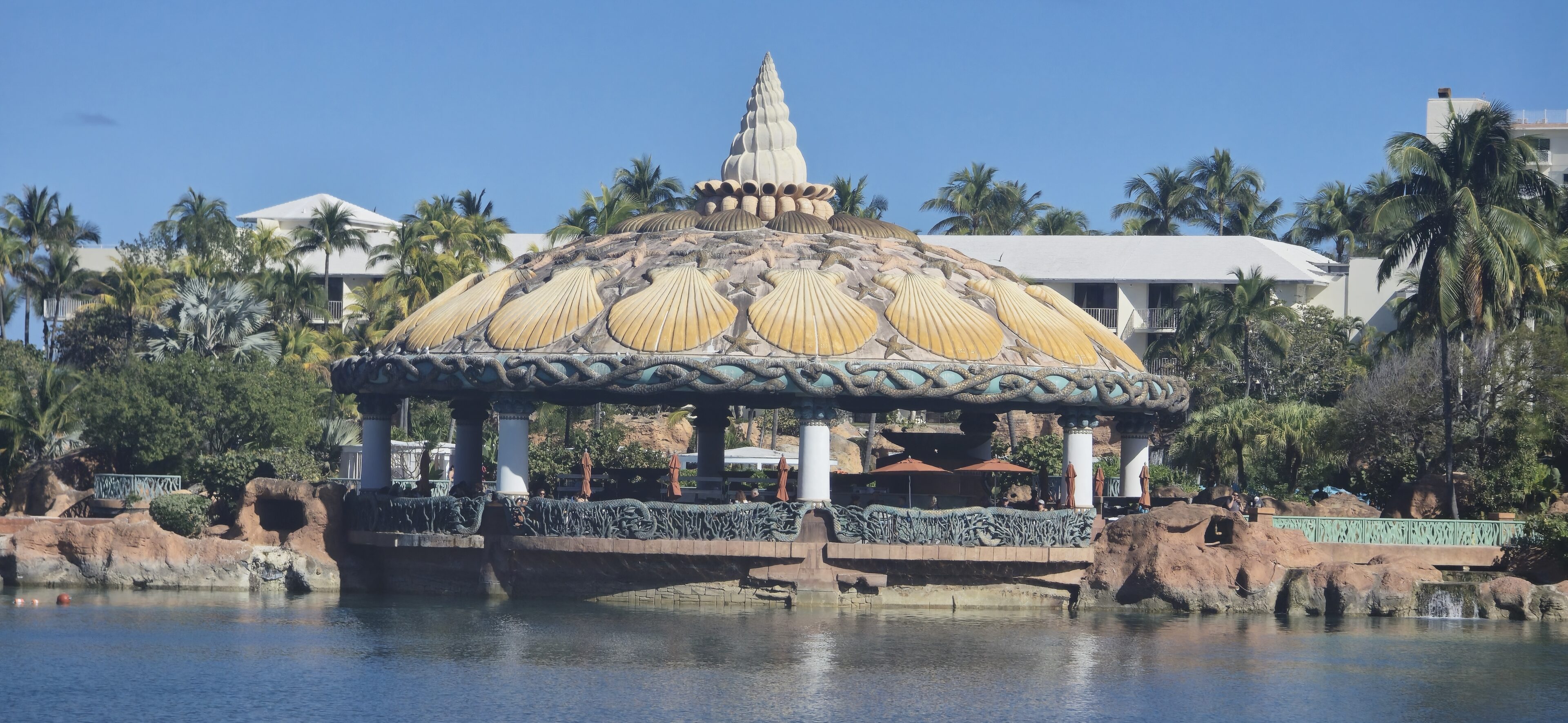 Lagoon Bar Grill Paradise Lagoon Beach North Overlooking the Coral - Ultimate Coral Hotel Atlantis Bahamas Guide » Lagoon Bar Grill Paradise Lagoon Beach North Overlooking the Coral - Ultimate Coral Hotel Atlantis Bahamas Guide