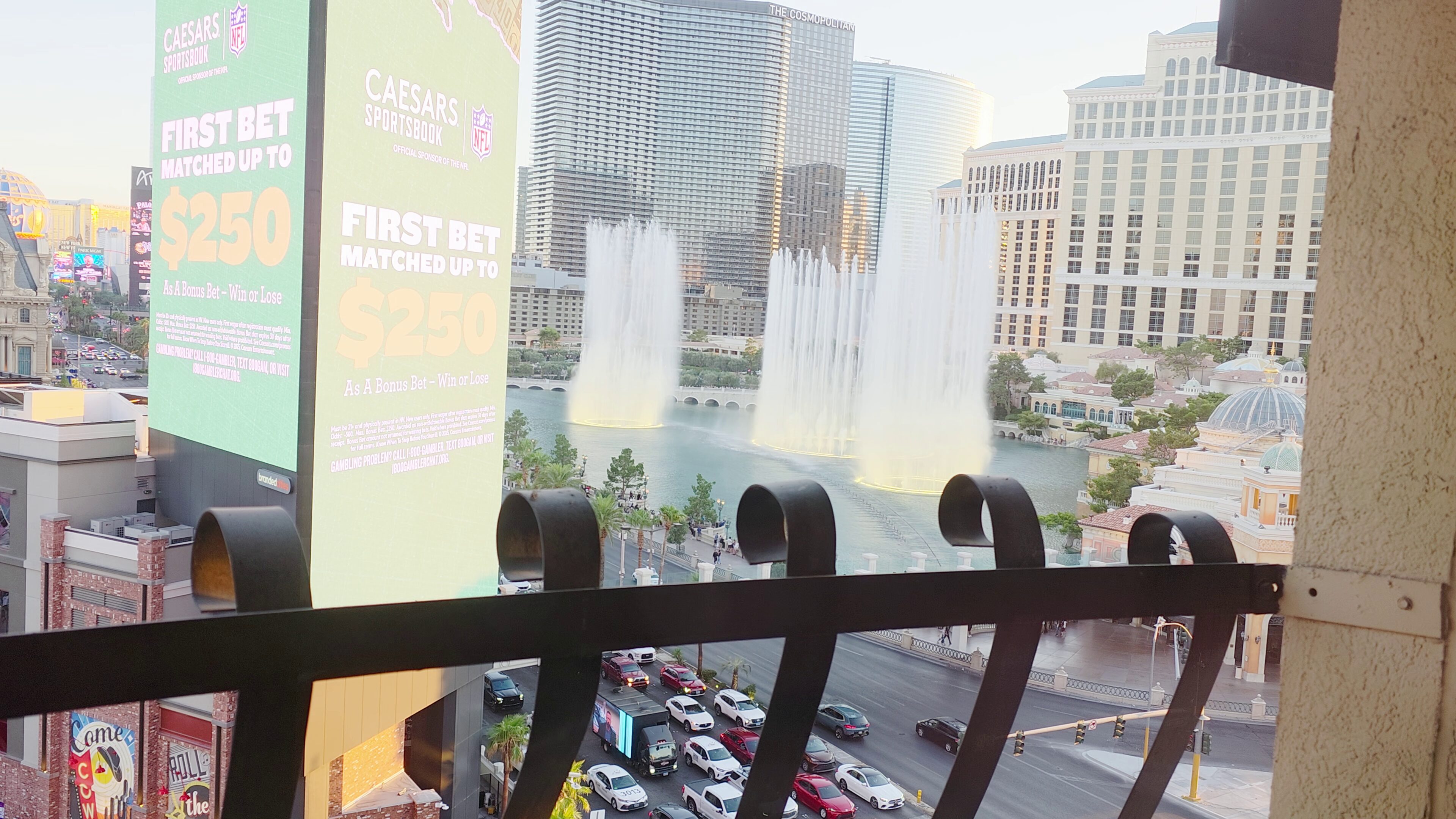 Vanderpump Hotel Las Vegas: Room Tour, Rates & Caesars Rewards 16